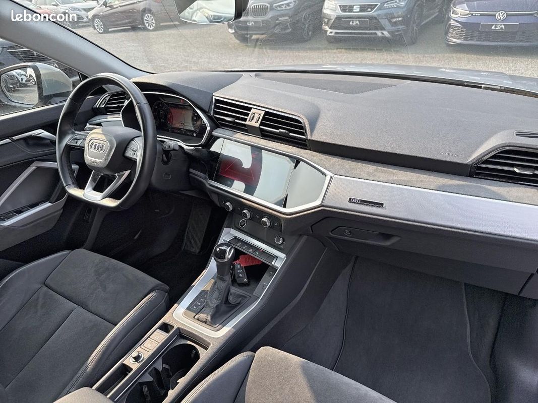 AUDI Q3 2.0 35 TDI 150 S-tronic Design + (image 15)