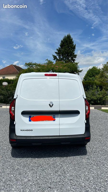 Renault Kangoo Van 1.5 Blue dci (image 2)