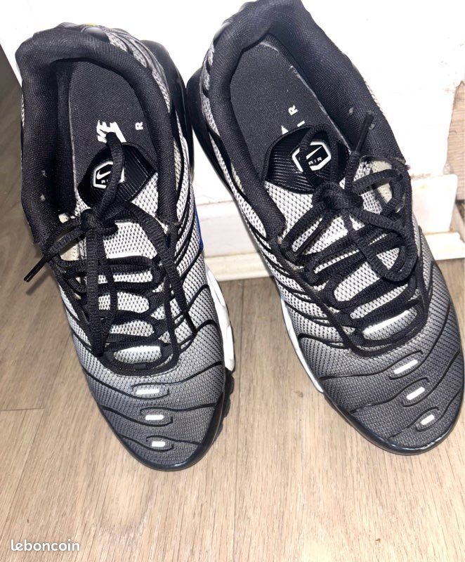 Chaussure Tn Nike Tn 2019 Noir Et Blanc Nike Air Max Plus TN