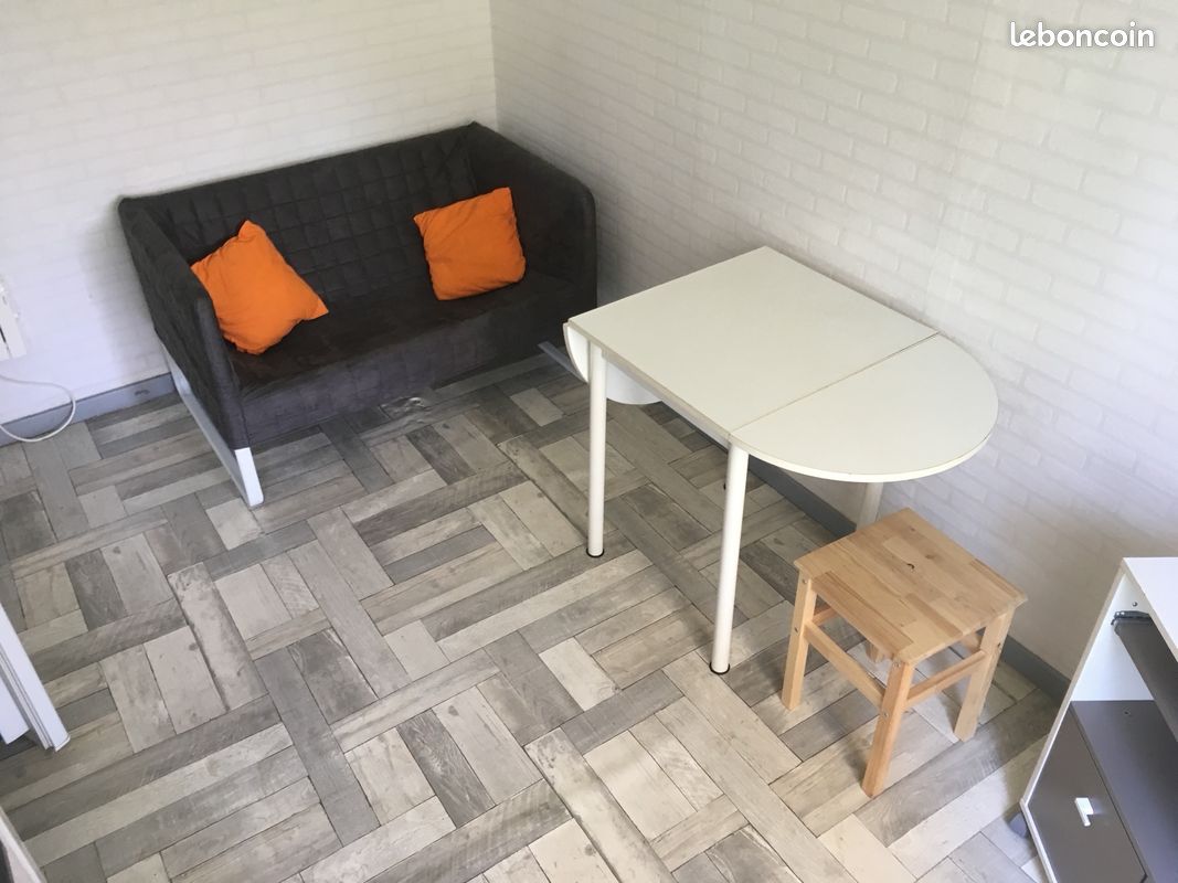 Studio à louer centre ville (image 2)