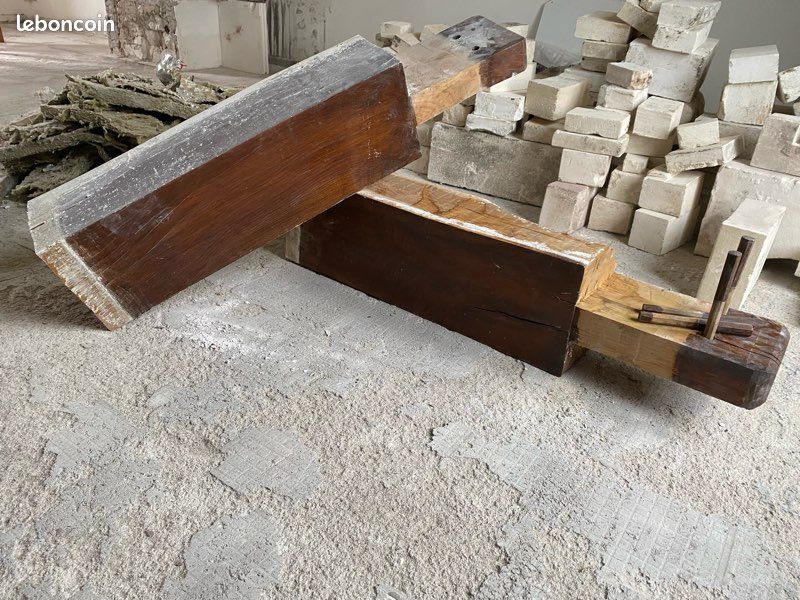 Cheminée insert pierres briques poutres démontées (image 2)