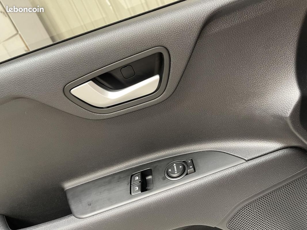 Kia stonic 1.0 t-gdi 100 active (image 19)