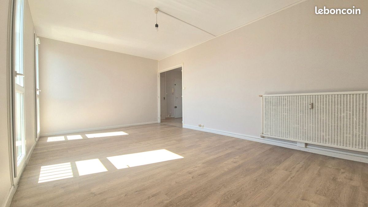 Appartement 3 pièces 62 m² · à Guilherand-Granges · 62 m² · 115 000 €