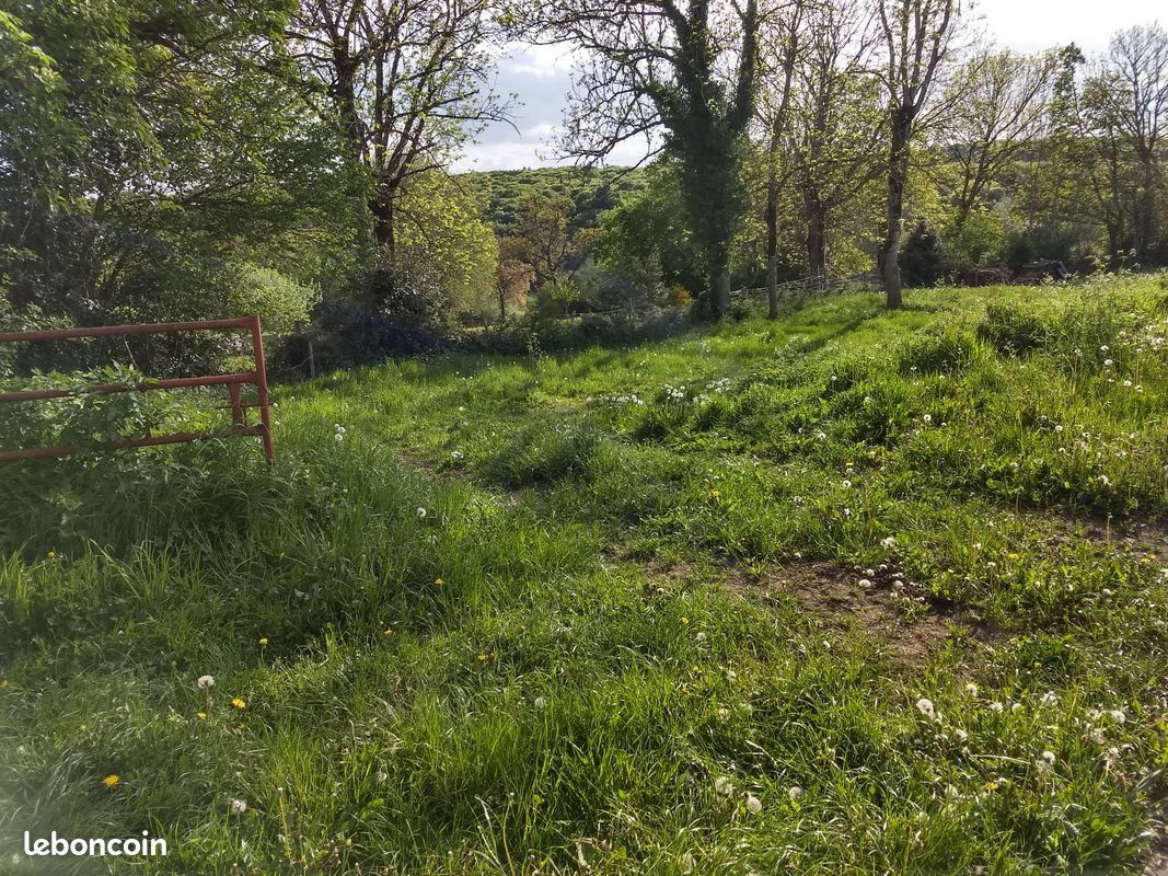 Terrain comstuctible · à Bromont-Lamothe · 13 420 €