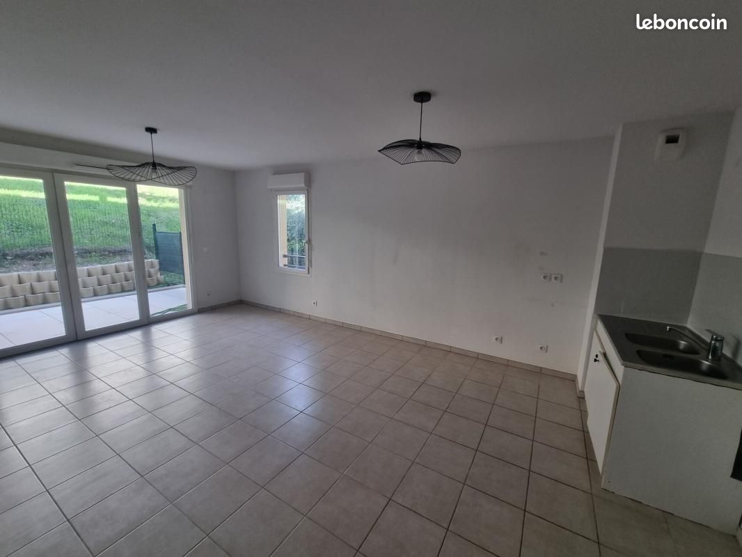 Appartement 3 pièces 70 m² · à Vence · 70 m² · 1 094 €/mois