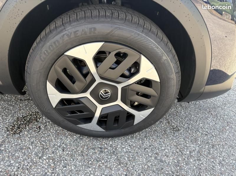 Citroen C4 1.2 Hybride 145ch PLUS e-DCS6 (image 24)