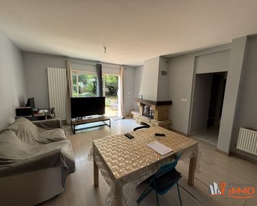 Maison 300 000 € - 90 m²