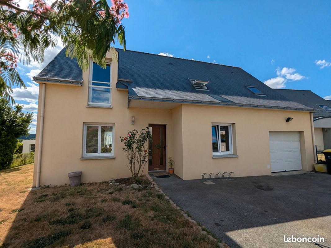 Maison 7 pièces 104 m² · à Saint-Marcel · 104 m² · 240 000 €