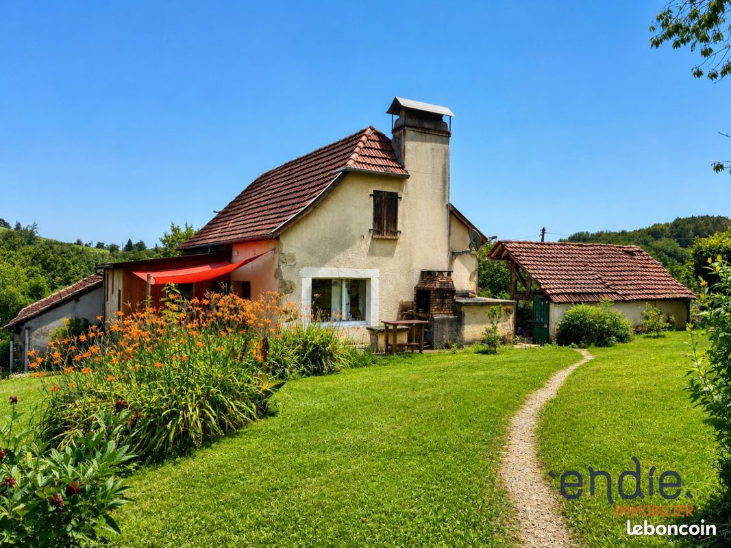 Maison 5 pièces 121 m² · à Lescar · 121 m² · 379 000 €