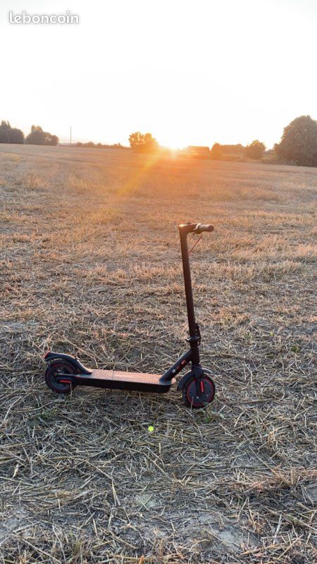 Trottinette électrique Iscooter i9 (image 2)
