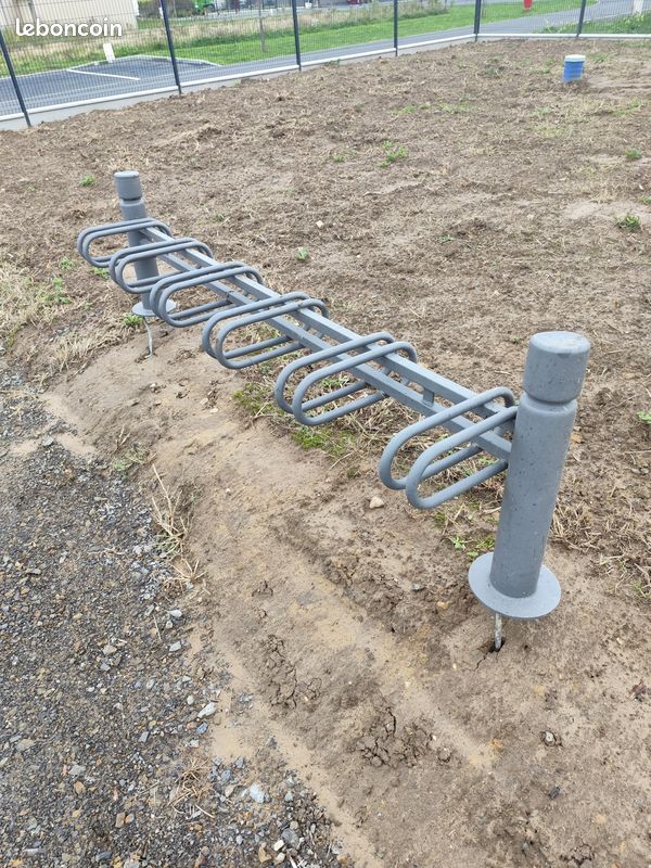 Range vélo extérieur (image 1)