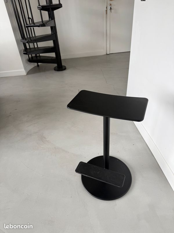 Tabouret de bar Magis couleur noire paire (image 3)