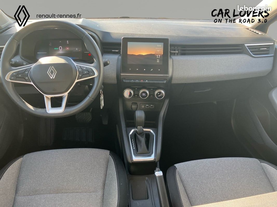 RENAULT Clio E-Tech full hybrid 145 ch GSR2 Evolution (image 16)