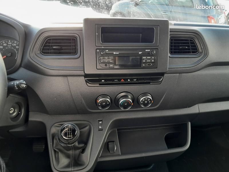 Renault Master Fg F3300 L2H2 2.3 Blue dCi 135ch Grand Confort Euro6 (image 7)
