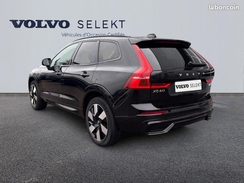 Volvo XC60 T6 Hybride Rechargeable 350ch Ultra Style Dark Geartronic 8 AWD (image 3)