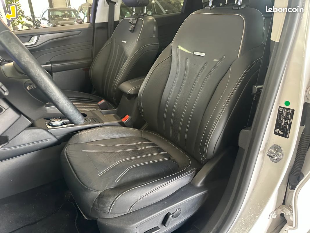 Ford kuga vignale 2.5i duratec 225 ch hybride rechargeable phev 2021 (image 23)
