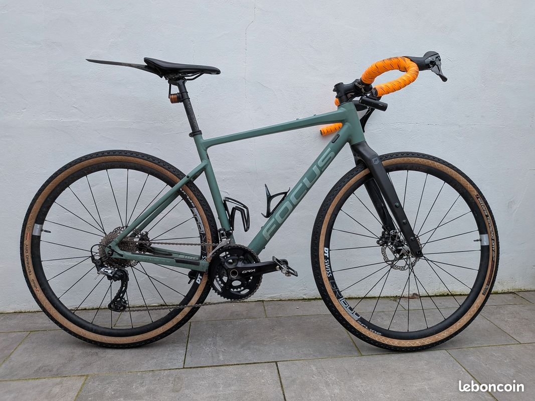 Vélo Gravel Focus Atlas 6.8 GRX 22 Vitesses - Aluminium, Freins Hydrauliques, Pneus 28", Neuf 2024