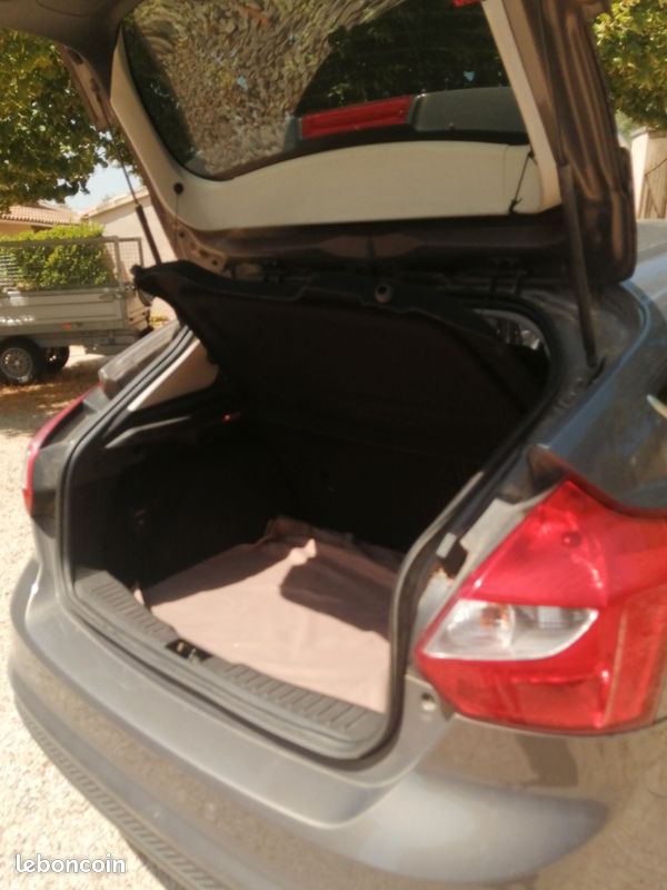 FORD Focus 1.6 D Titanium (image 5)