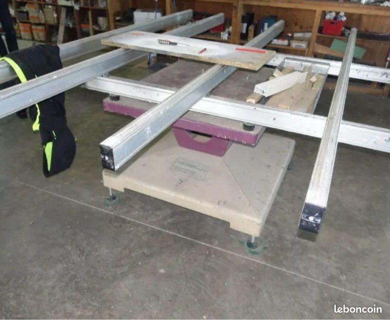 Table de montage fom industrie menuiserie (image 1)
