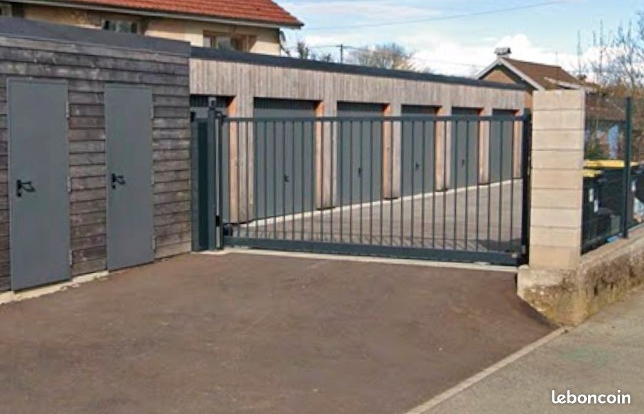 Garage à louer · à Anteuil · 50 €/mois