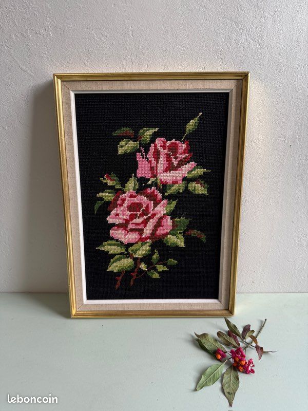 Lot De 3 Canevas Anciens Encadrés – Fleurs Roses Et Anémones – Vintage