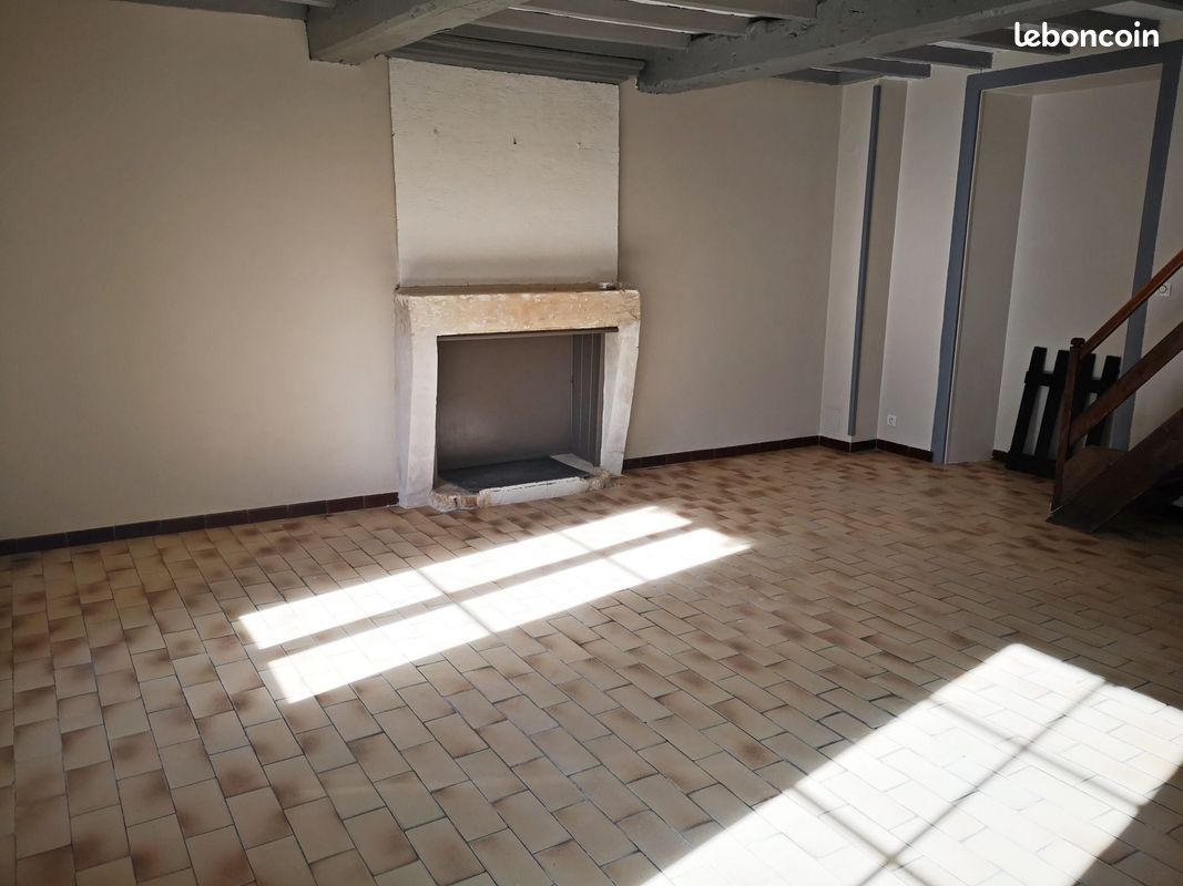 Maison 3 pièces 84 m² - Mortagne-sur-Gironde 17120 (image 2)