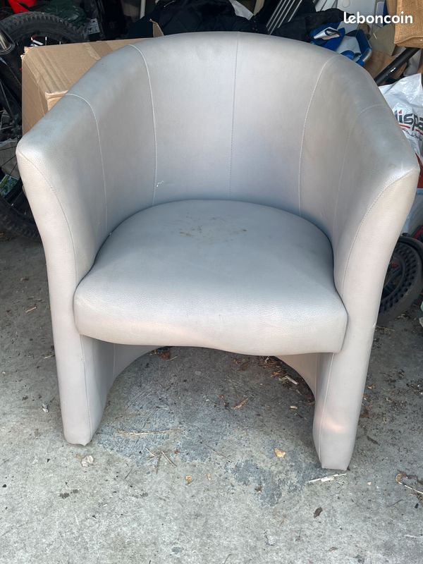 Fauteuil (image 1)