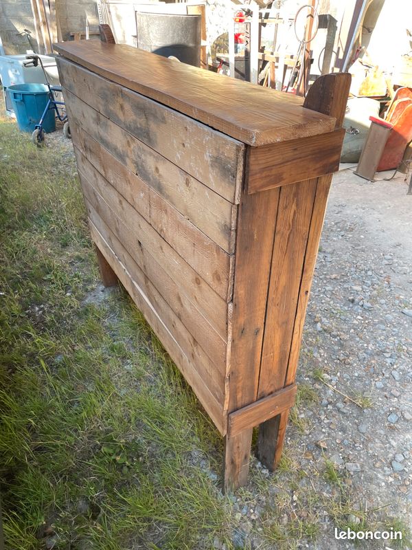 Ancien Meuble En Bois De Pêche A 2 Étages,Bretton,Pezon Et Michel