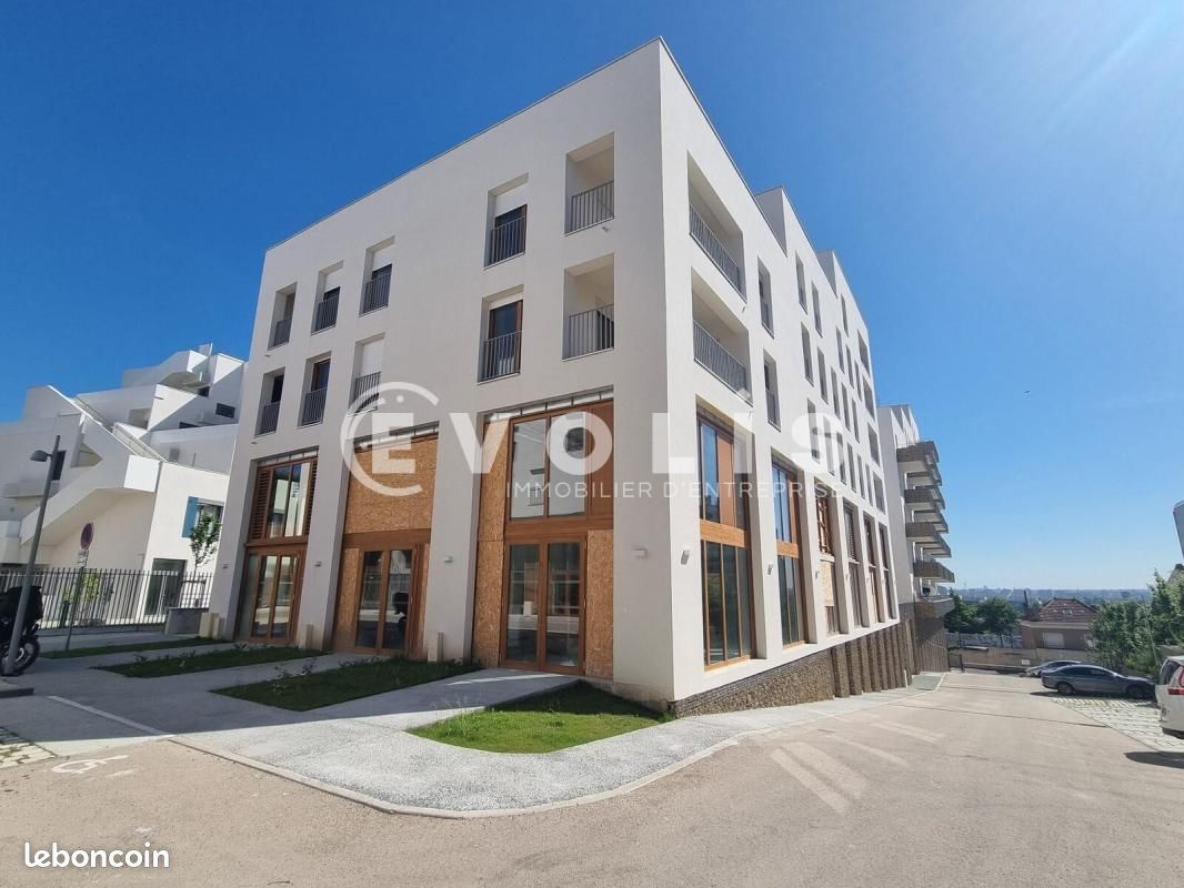 Local d'activité 93 m² (image 3)