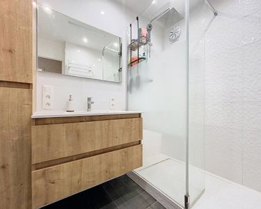 Appartement 300 000 € - 80 m²
