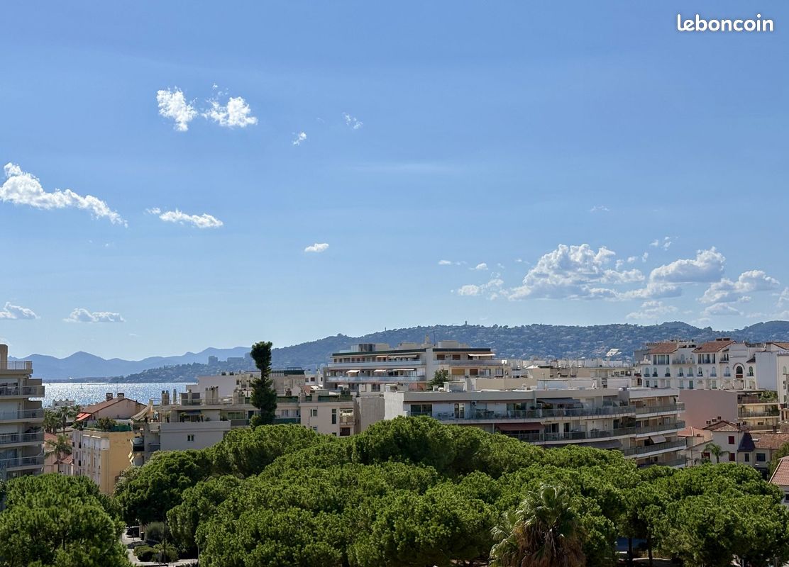 Appartement 4 pièces 107 m² · à Antibes · 107 m² · 750 000 €