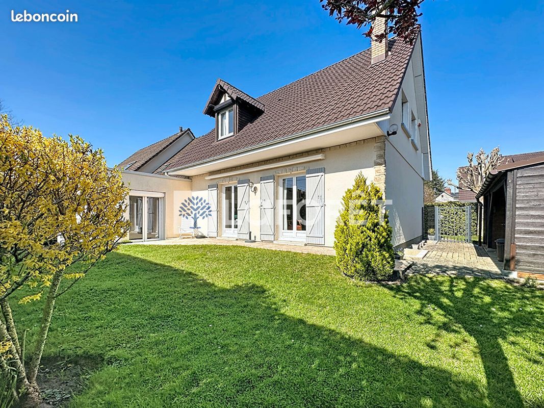 Maison 6 pièces 132 m² · à Bonsecours · 132 m² · 358 800 €