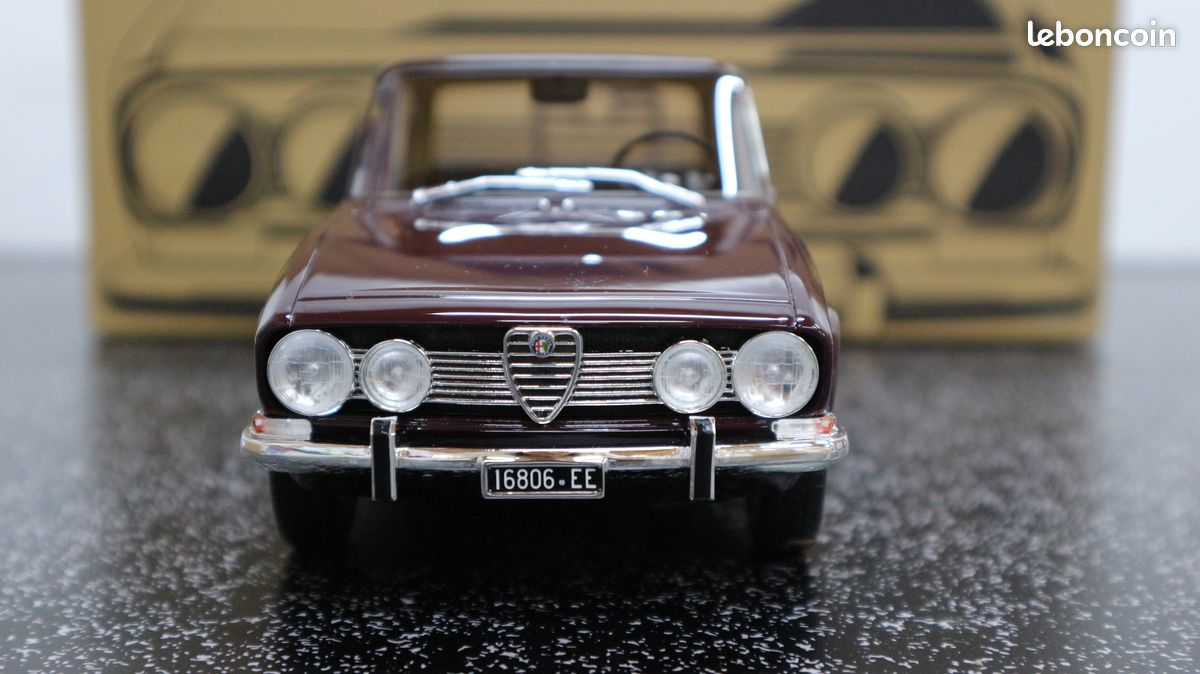 Laudoracing-Models Alfa Romeo 1750 Berlina 1968 1/18 - Modèle Résine Blanc, Collection LM136B