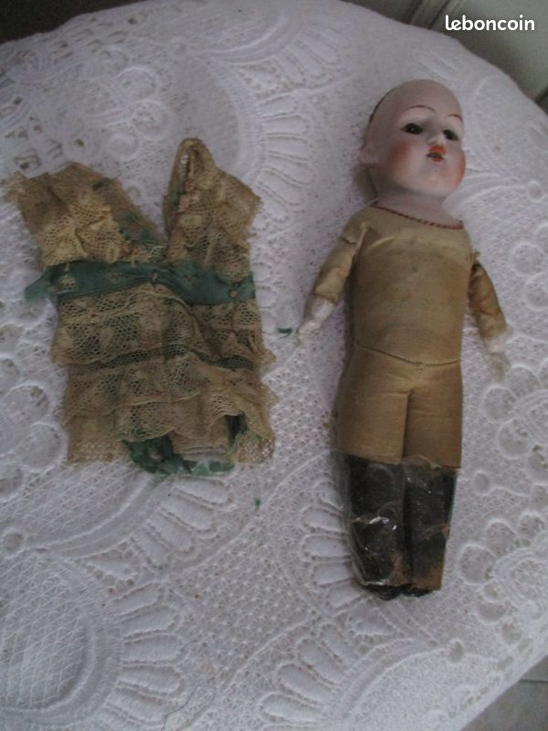 Perruque N2 pour ancienne petite poupée tête porcelaine - Collection