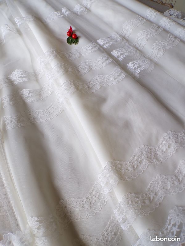 Robe de mariée dentelle années 70 (image 9)