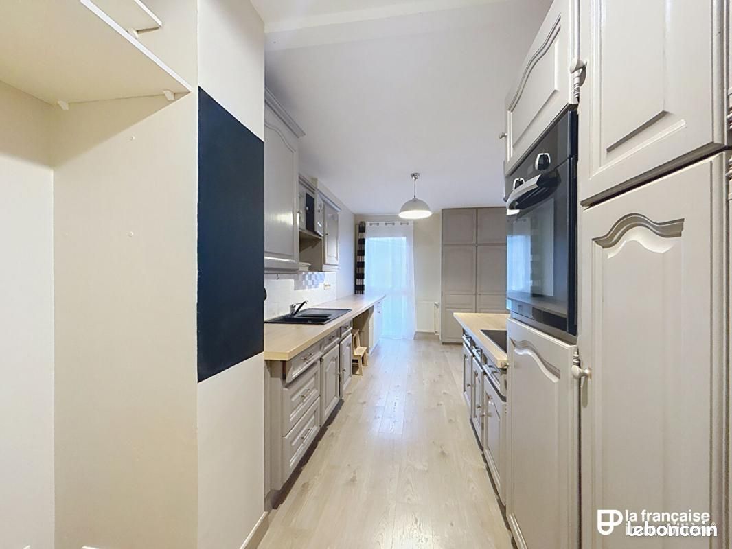 Appartement a louer rennes - 4 pièce(s) - 87 m2 - Surfyn