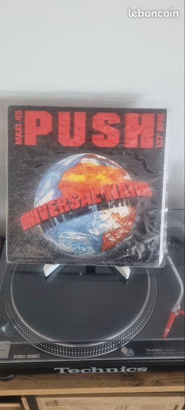 Disque vinyle Maxi PUSH UNIVERSAL NATION (image 1)