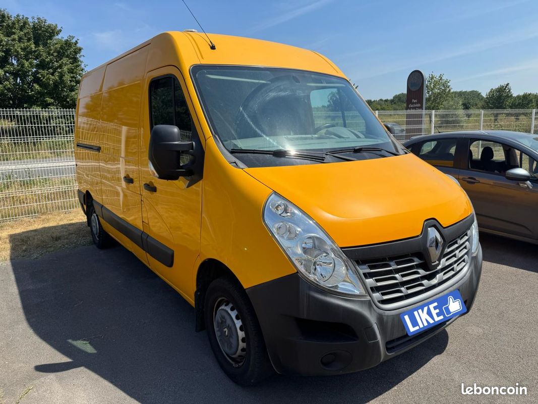 RENAULT MASTER Confort F3500 L2H2 2.3 dCi 145 CV 05/2017 garantie 12 mois (image 2)