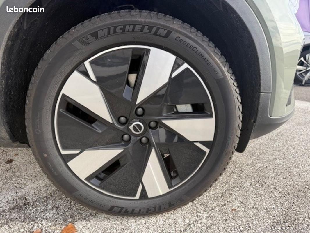 Volvo C40 Recharge Extended Range 252 ch 1EDT Plus (image 12)