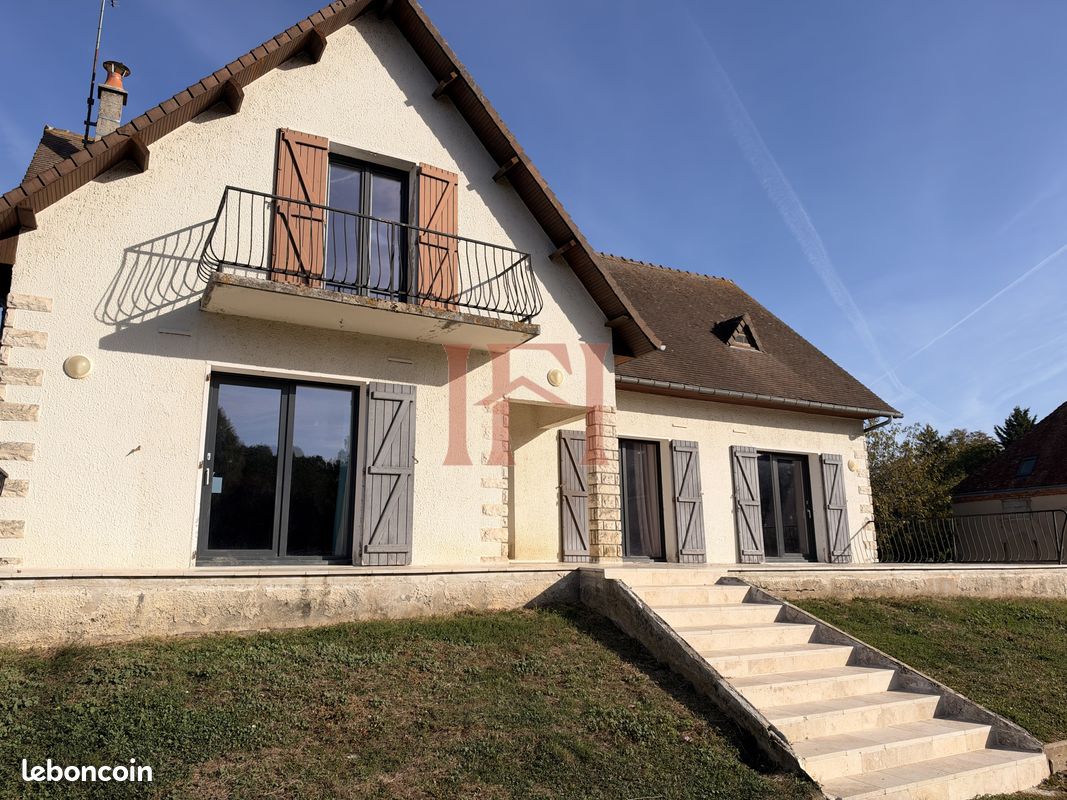 Maison 7 pièces 198 m² · à Cloyes-les-Trois-Rivières · 198 m² · 225 000 €