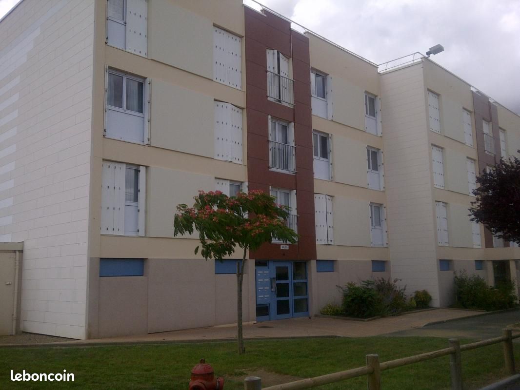 Appartement 4 pièces 74 m² · à Le May-sur-Èvre · 74 m² · 614 €