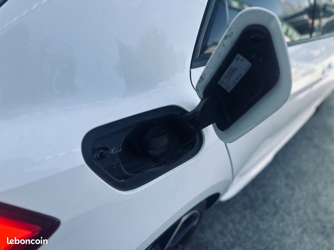 Audi A1 Sportback 35 TFSI 1.5 150CH S-line + CARPLAY + ECLAIRAGE D'AMBIANCE + 2EME MAIN + GARANTIE 12 MOIS (image 45)