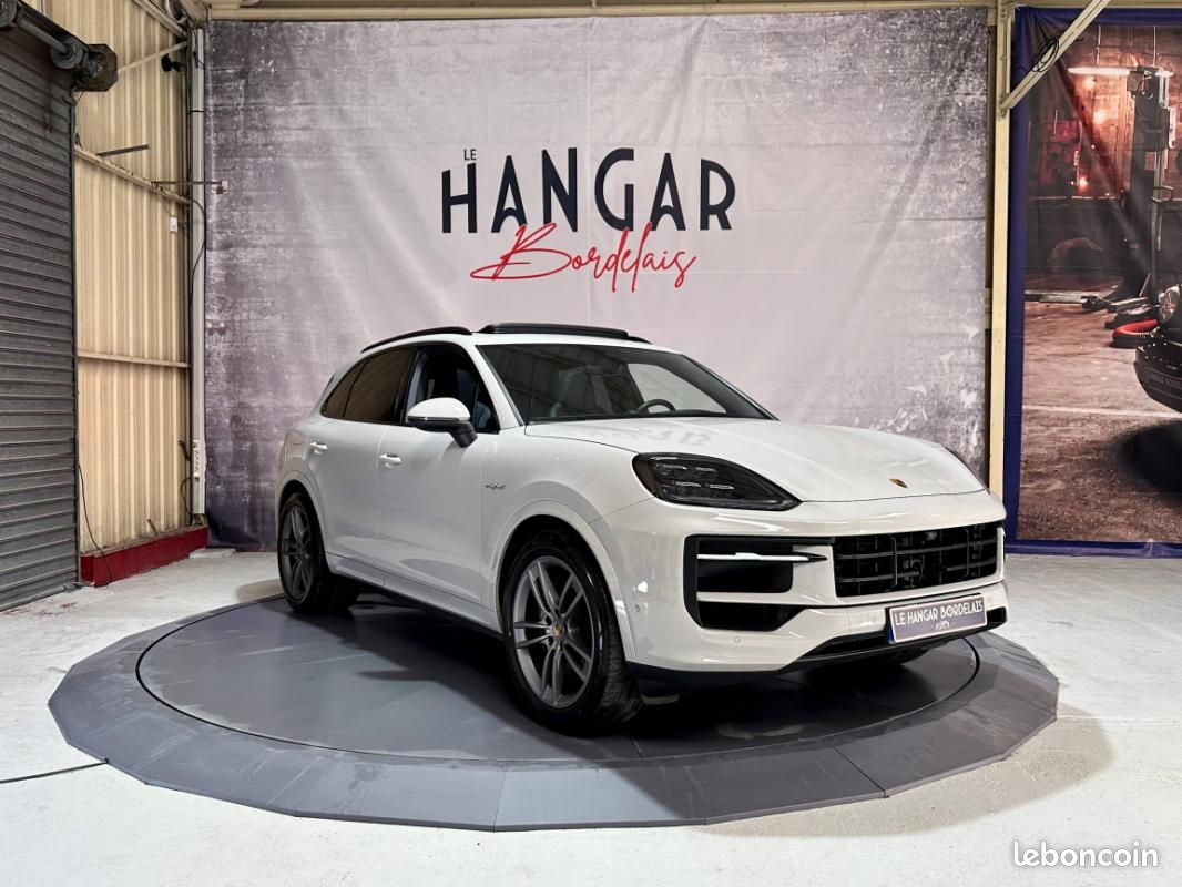 Porsche Cayenne E-Hybrid V6 3.0 470ch Tiptronic 8 (image 13)