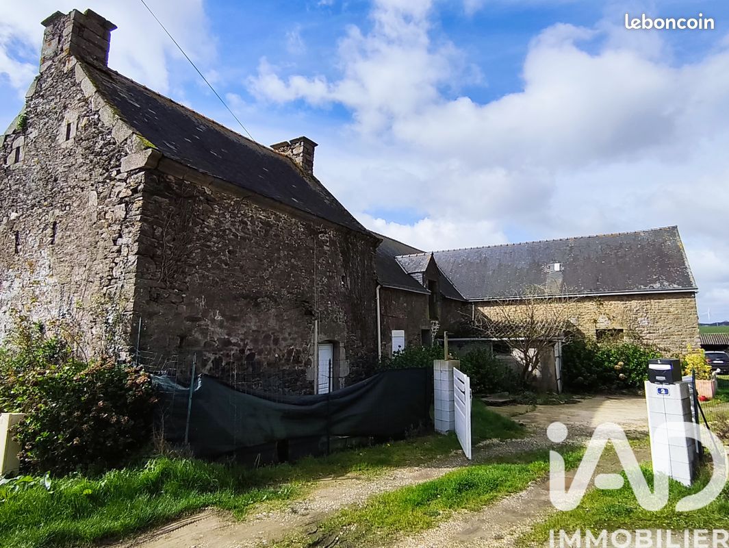 Maison 4 pièces 200 m² · à Pleugriffet · 200 m² · 125 000 €
