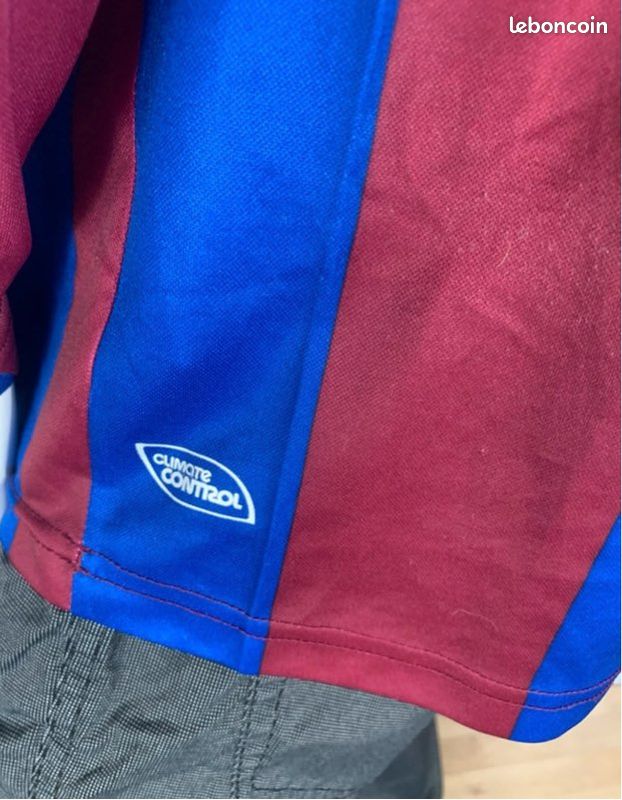 Maillots de football rouge Umbro