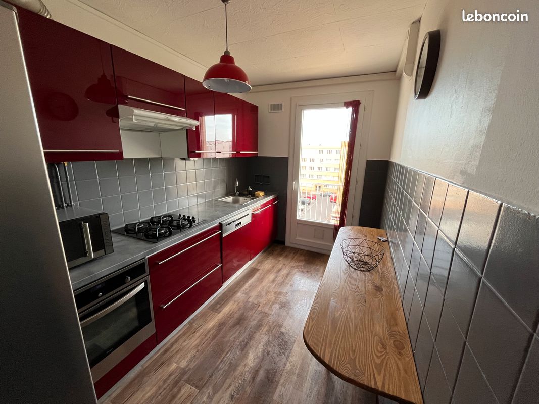 Appartement 4 pièces 67 m² · à Bron · 67 m² · 1 150 €
