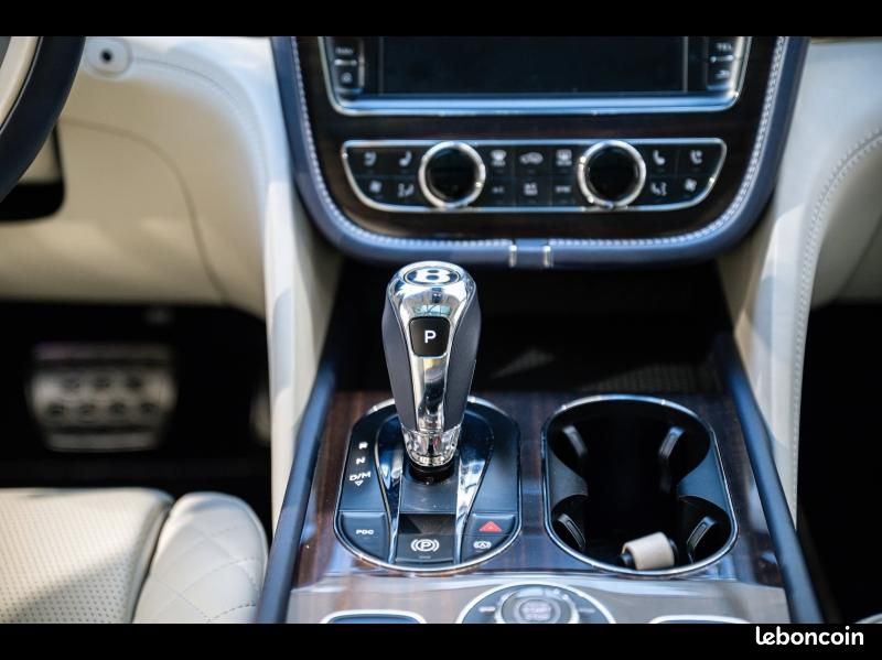 Bentley Bentayga 4.0 V8 550ch (image 25)