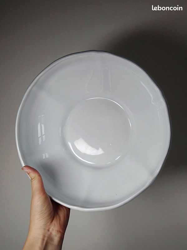 Grand saladier vintage en porcelaine blanche de Limoges, années 1960-1980 (image 6)