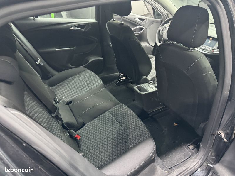 Opel ASTRA 1.6 CDTI 110CH BUSINESS CONNECT START&STOP (image 16)