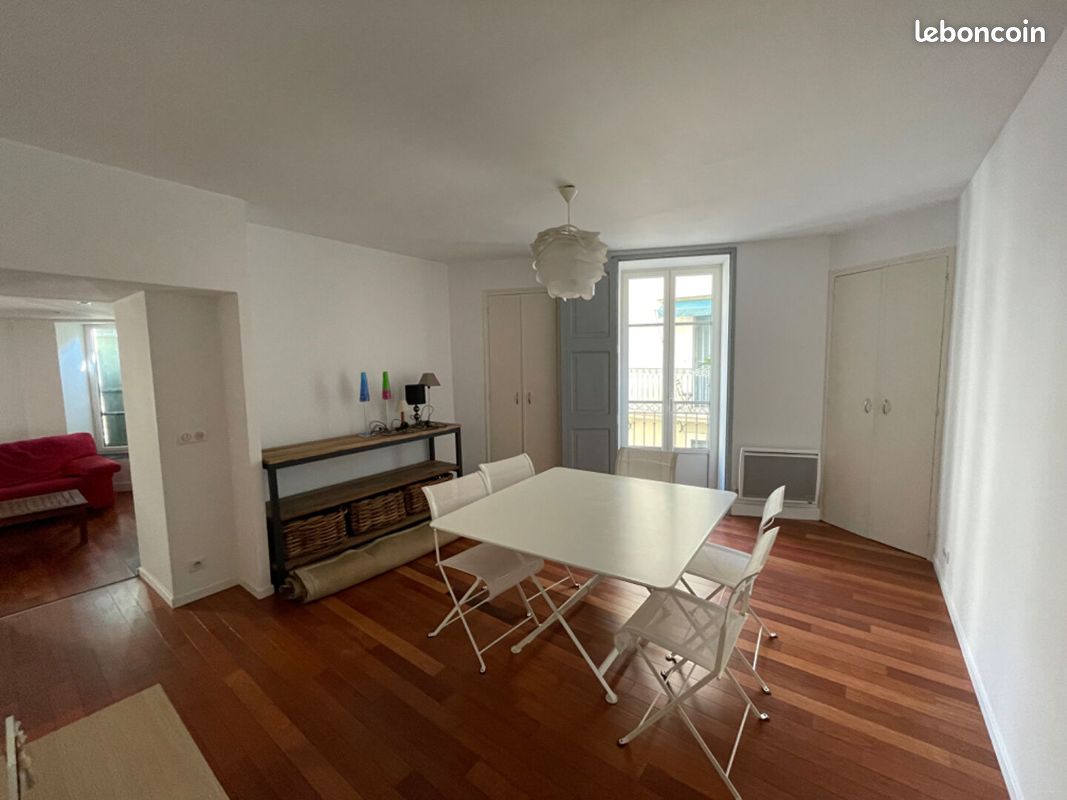 Appartement 2 pièces 60 m² · à Nîmes · 60 m² · 715 €/mois